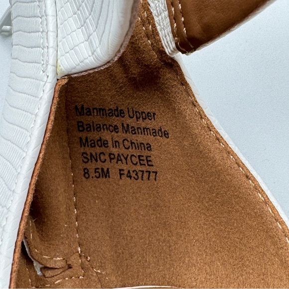 Style & Co Paycee White Heels 8.5M – Zip Back - Picture 7 of 8